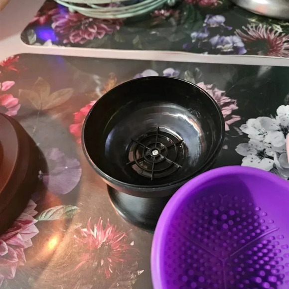 Makeup Brush Cleaner  USB - Picture 7 of 11